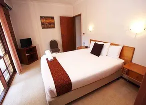 Grange Burn Motel - Image 5