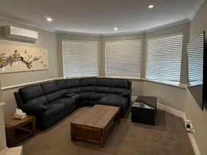 Spacious bright home close to shops and cafe's - Image 2