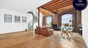 Large Industrial Style 2 Bedroom Apartment Short Term Rental & Flexible Renting Canary Wharf With Fr - Image 4