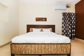SPOT ON Sapphire Inn - Image 4
