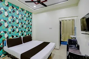 Hotel O P S - Image 2