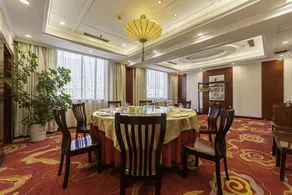 Yinmao Hotel - Image 5
