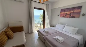 Hotel Akrogiali - Image 2