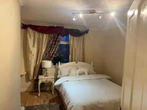 2 bedroom apartment, London DA8 - Image 4