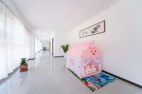 Left Bank Hotel (Qihe Quancheng Oulebao Branch) - Image 5