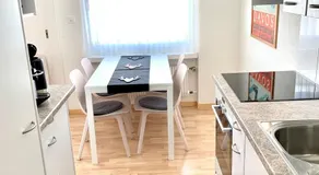 Holiday apartment Bolgen - close to everything! Bolgen, Jakobshorn, bus stop, train station, supermarket, ski school, ski rentals, restaurants and more! - Image 3
