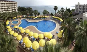 ASKA BAYVIEW RESORT - Image 2