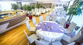 Marshal Garden Hotel - Image 2