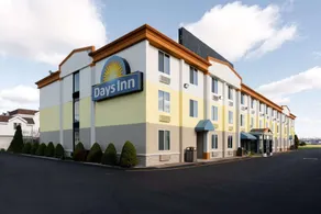 Days Inn by Wyndham Hartford Closest Downtown - Image 5