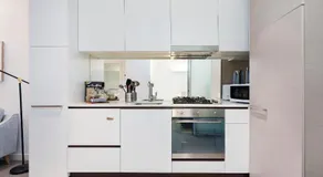 Complete Host Leopold Apartments - Image 2