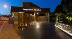 Motel Tropicana - Image 2
