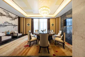 Four Seasons Garden Hotel - Image 3