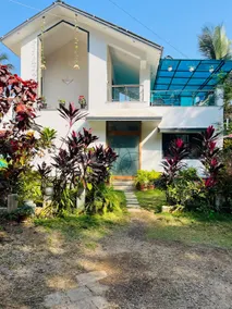 A small beach-house paradise - Image 5