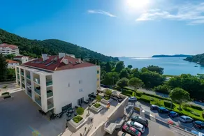 Apartments Arla Exclusive - Deluxe One Bedroom Apartment with Balcony and Sea View - Image 4