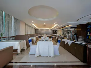 Vienna International Hotel Jiangsu Nantong Gongnong Road - Image 3
