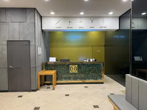 Han River Gold Hotel - Image 5