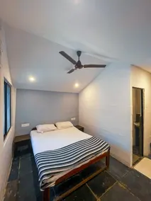 12 Monks Hostel Goa - Image 4