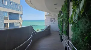 Lindo Studio com Piscina a poucos passos da Praia - Image 3