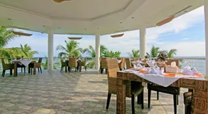 J&R Residence - Image 3