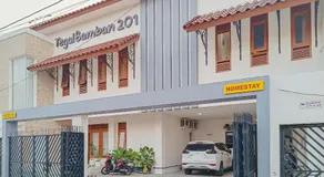 RedDoorz at Tebee Homestay near Tugu Kartasura - Image 3