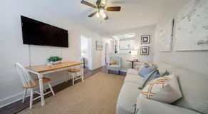 The Flats on Florida St - Super Comfy 2-Bedroom Apartments - Image 2