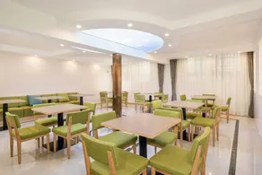 Vienna 3 Best Hotel Taojiang Furong West Road Pedestrian Street - Image 3