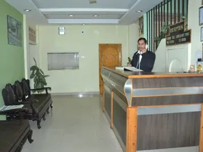 Hotel Amit - 5 Mins Drive to Airport - Image 5