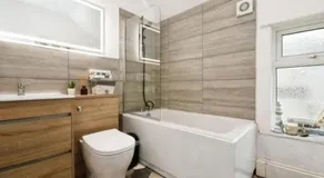 Spacious and homely House - Image 2