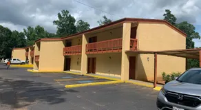 Executive Inn - Image 5