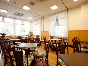 Daily Inn 254 - Image 4