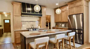 Luxury New Construction Cottage with fireplace, office, and covered deck - Image 2