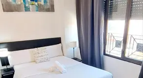 AYZ Ulises - Auto check-in property - Image 5