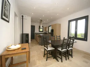 Feriehus i Var med Privat Pool - Image 3