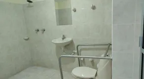 Hotel Italia - Image 4