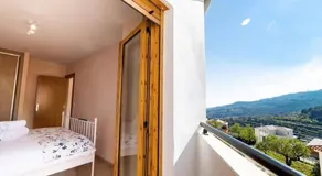 Las Vistas Apartment - Image 4