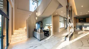Lofos Luxury Living - Image 3