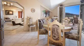 Madalena's Apartment - Image 3
