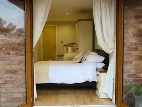 Hillcroft Accommodation - Image 2