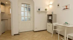 To Be Capri - Image 4