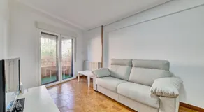 Apartamento Bretón de los Herreros con TERRAZA - Image 2