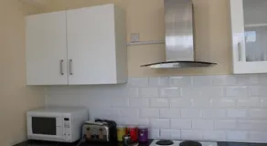 Lennard House - Image 5
