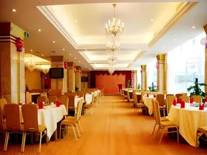 Magnolia Hotel - Image 3