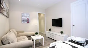 MUNNE - Spacious apartments next to FC Barcelona - Image 2