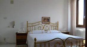 Hotel Moderno - Image 2