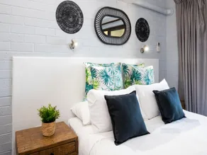 Batemans Bay Studio Escape with Lush Vista - Image 2