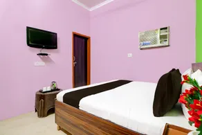 Radhika hotel - Image 1