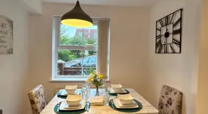 Comfy 3 bed house North Swindon - Image 4