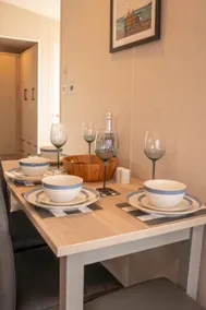 Kabine-Gartenblick-Eigenes Badezimmer - Image 5