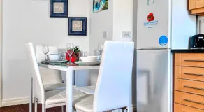 2Bedroom Gem at Golborne, Warrington with Free Parking - Contractor Friendly - Image 5