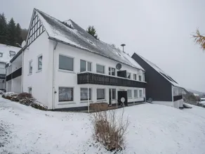 Welcome in - Wohnung mit Terrasse und wunderschönem Blick über Silbach - Image 2
